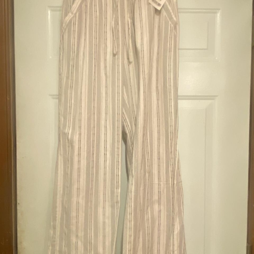 Striped Wide-Leg Pants
